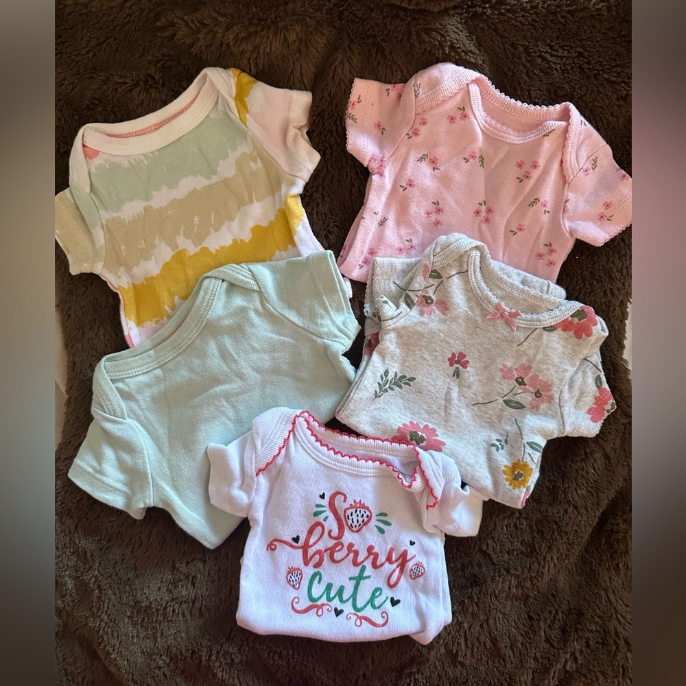 Baby Girl Clothes Bundle 🎀